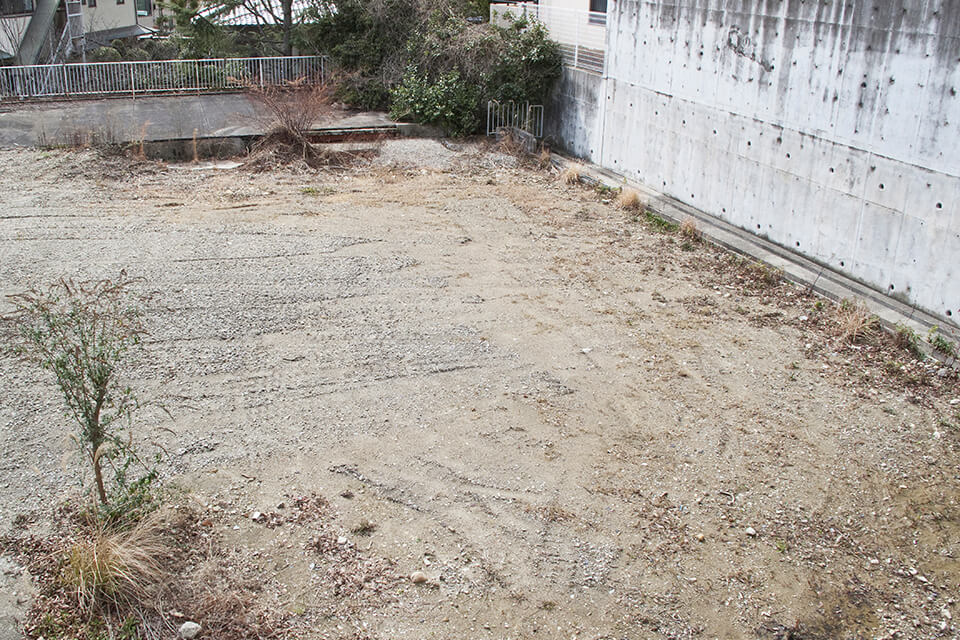 建物を解体し更地にして活用する方法